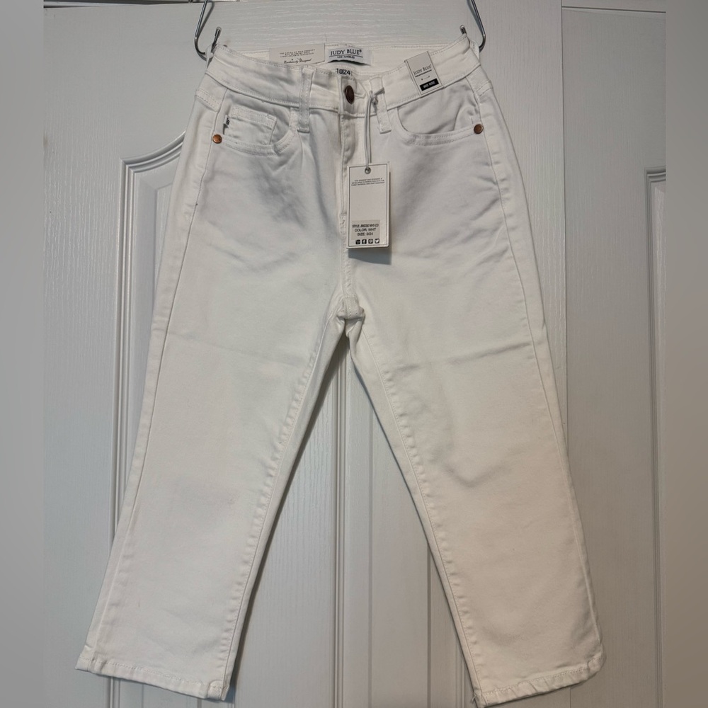 Judy Blue Off-White Skinny Fit Capri Jeans